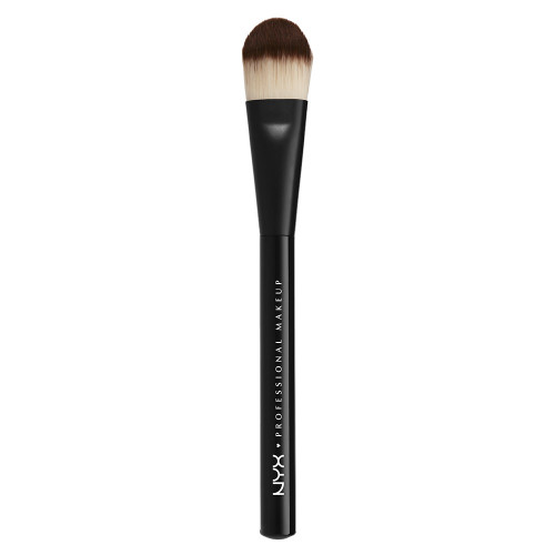 Professional brush for liquid foundation