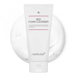 Oczyszczająca pianka do mycia twarzy MEDICUBE Red Foam Cleanser, 120ml