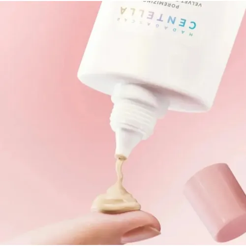 Сонцезахисний крем SKIN1004 Madagascar Centella Poremizing Velvet Finish SPF50+ PA++++, 50мл